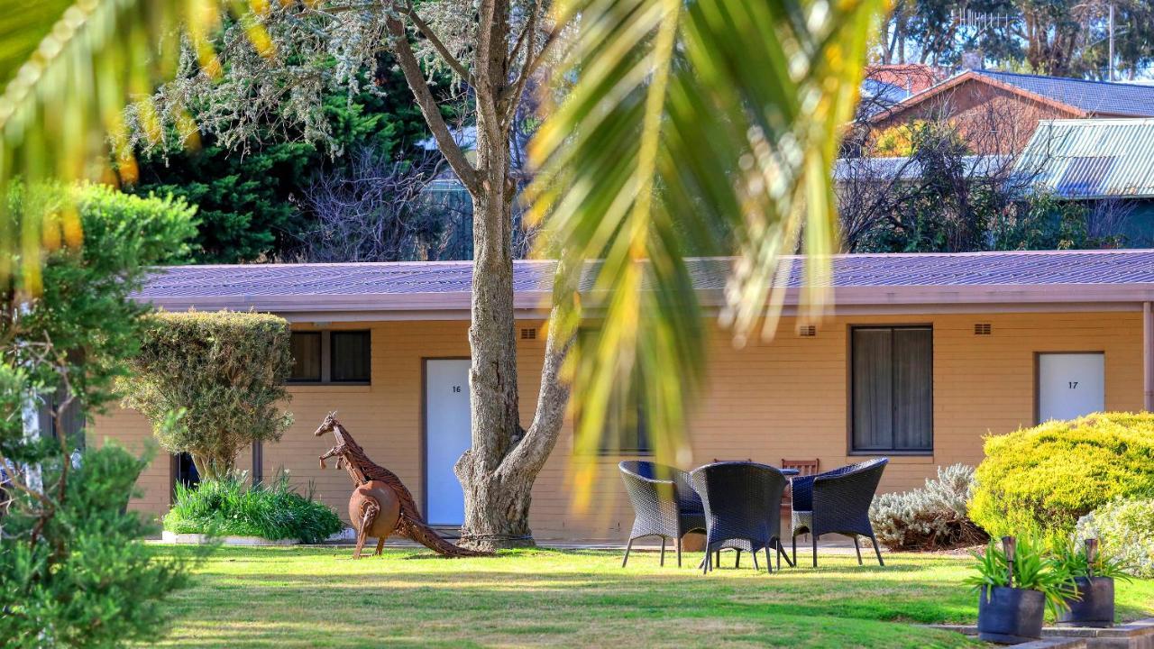 Hamilton Hume Motor Inn Yass Exterior foto