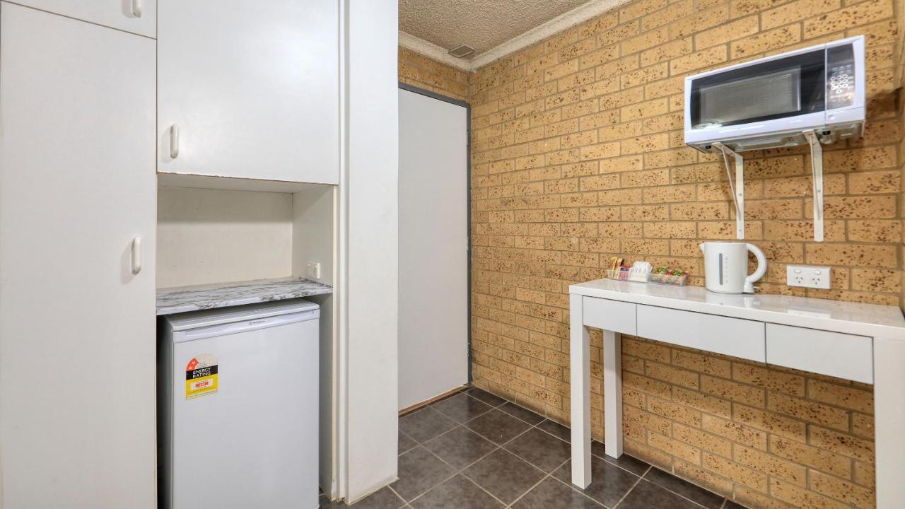 Hamilton Hume Motor Inn Yass Exterior foto